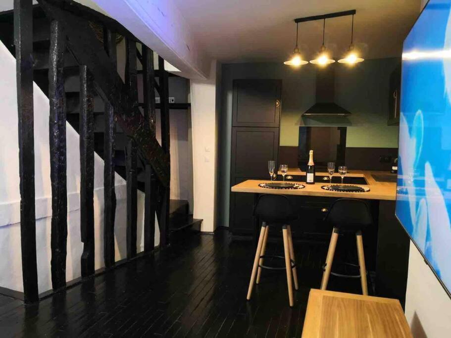 Loveroom La Parenthèse d ‘Auxerre Extérieur photo